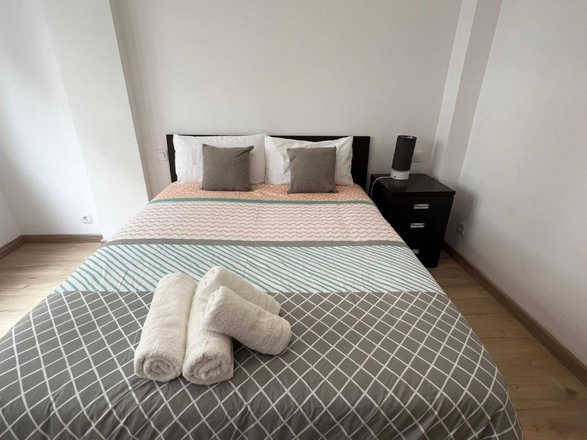 Close To Gran Via Centro Familiar Con Wifi By Apartamentos لوغرونيو المظهر الخارجي الصورة